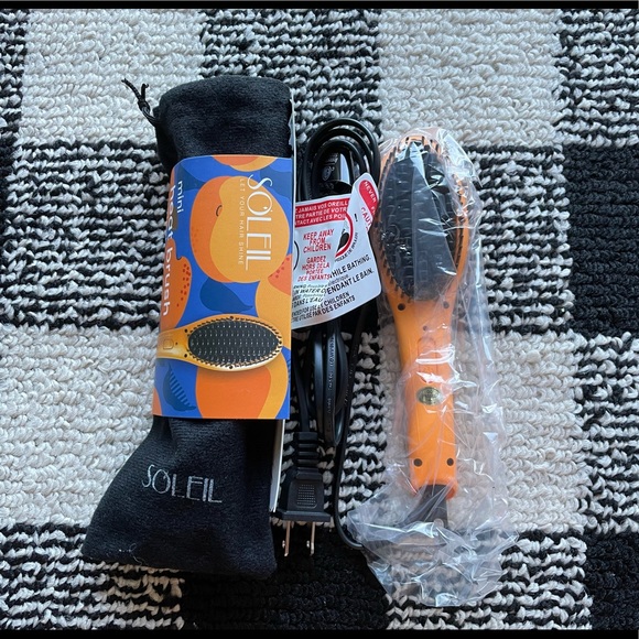 Sephora Hair Nwt Soleil Mini Heat Brush Apricot Poshmark